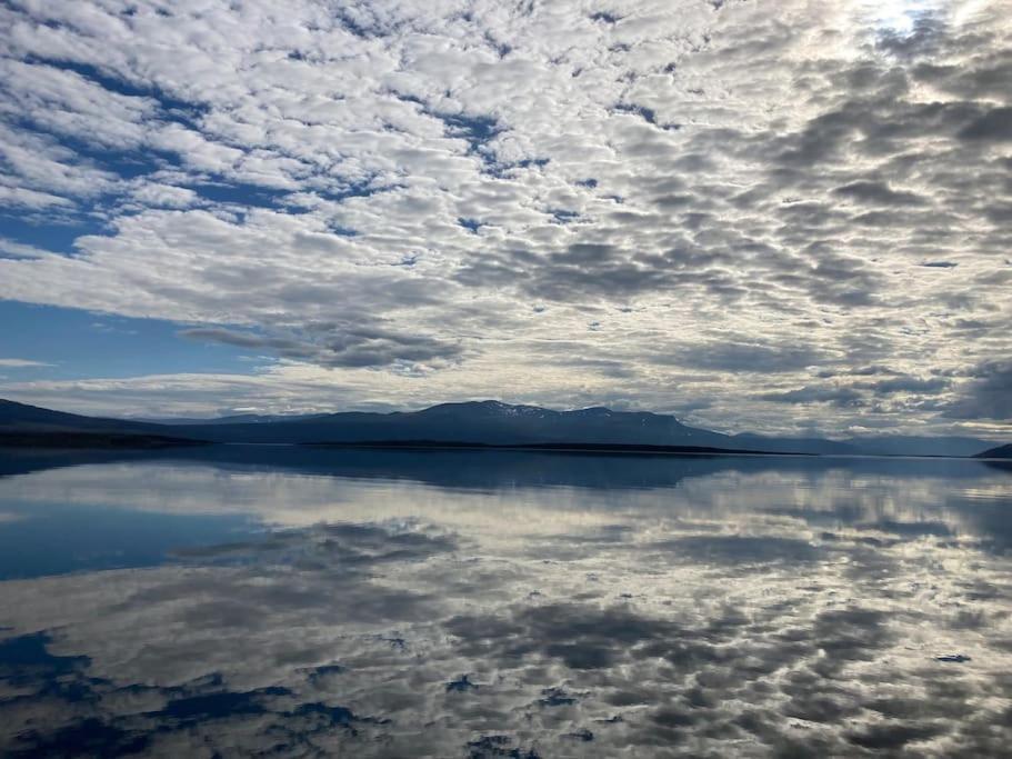 Lakeside Wilderness Cabin Jokkmokk Ngoại thất bức ảnh