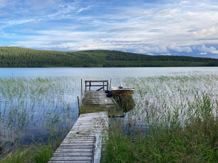 Lakeside Wilderness Cabin Jokkmokk Ngoại thất bức ảnh